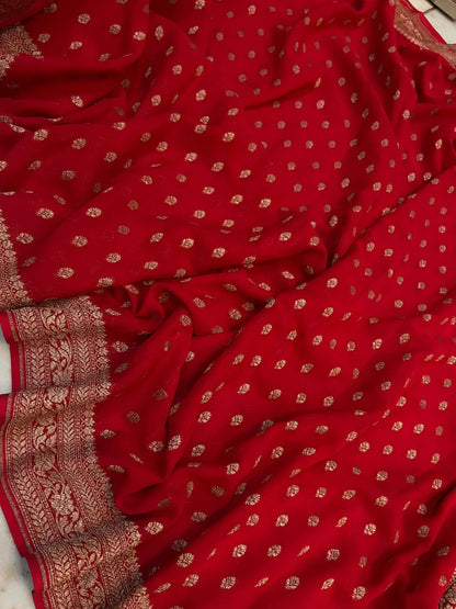Lahza — Red Banarasi