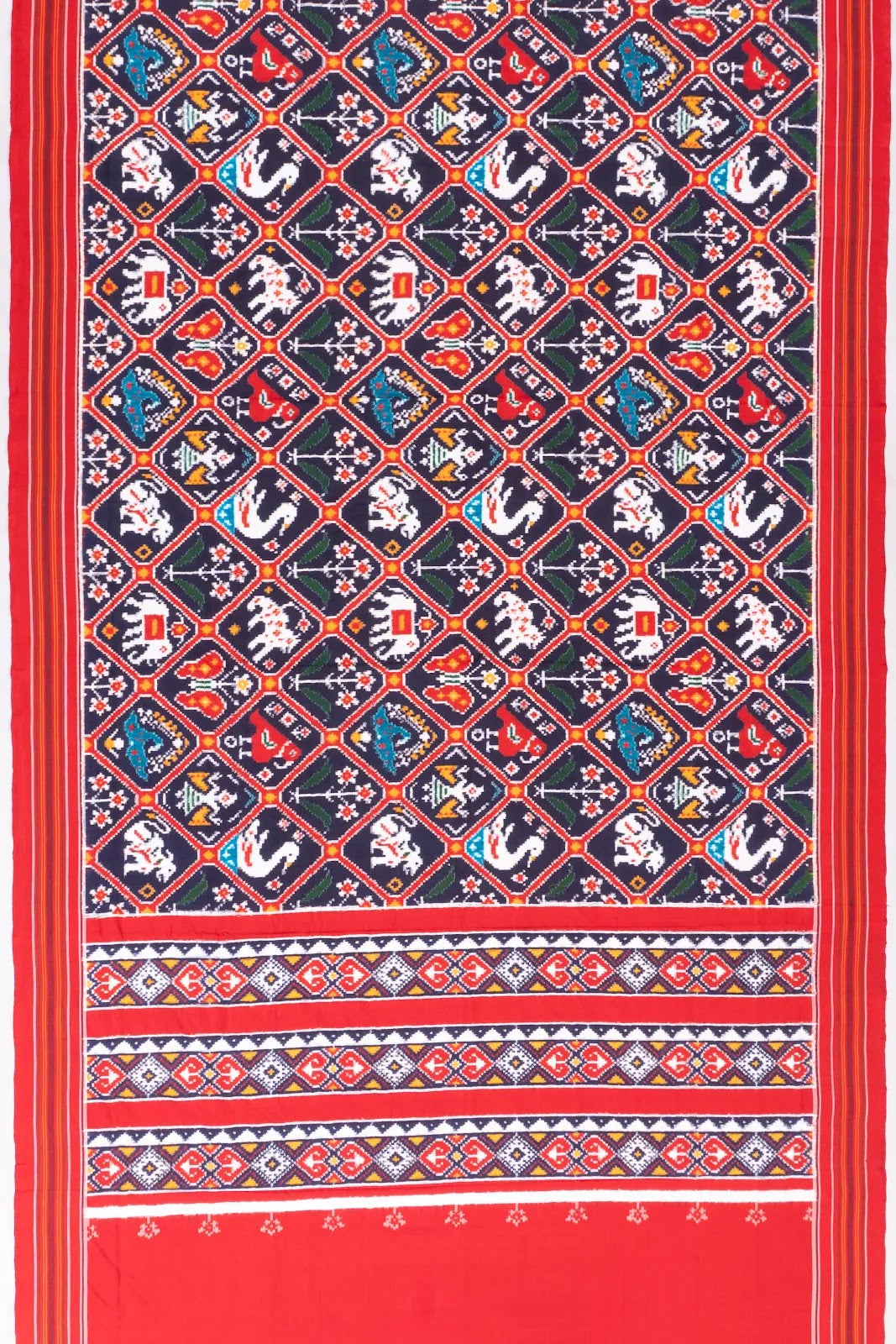 Narikunjar — Red Patola