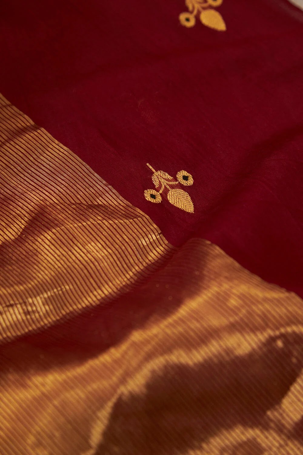 Anuradha — Maroon Handloom Silk