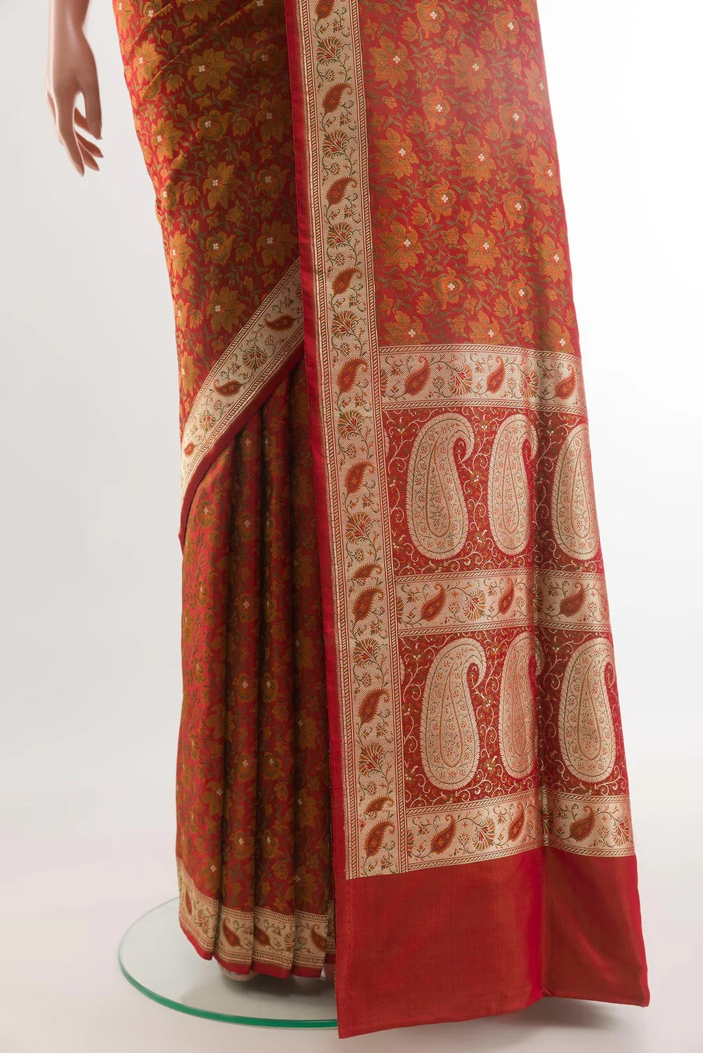 Ambar — Rust Banarasi