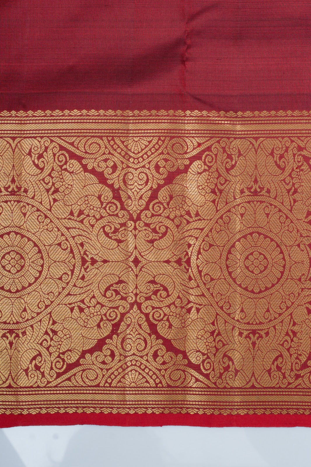 Arakku — Maroon Kanjeevaram