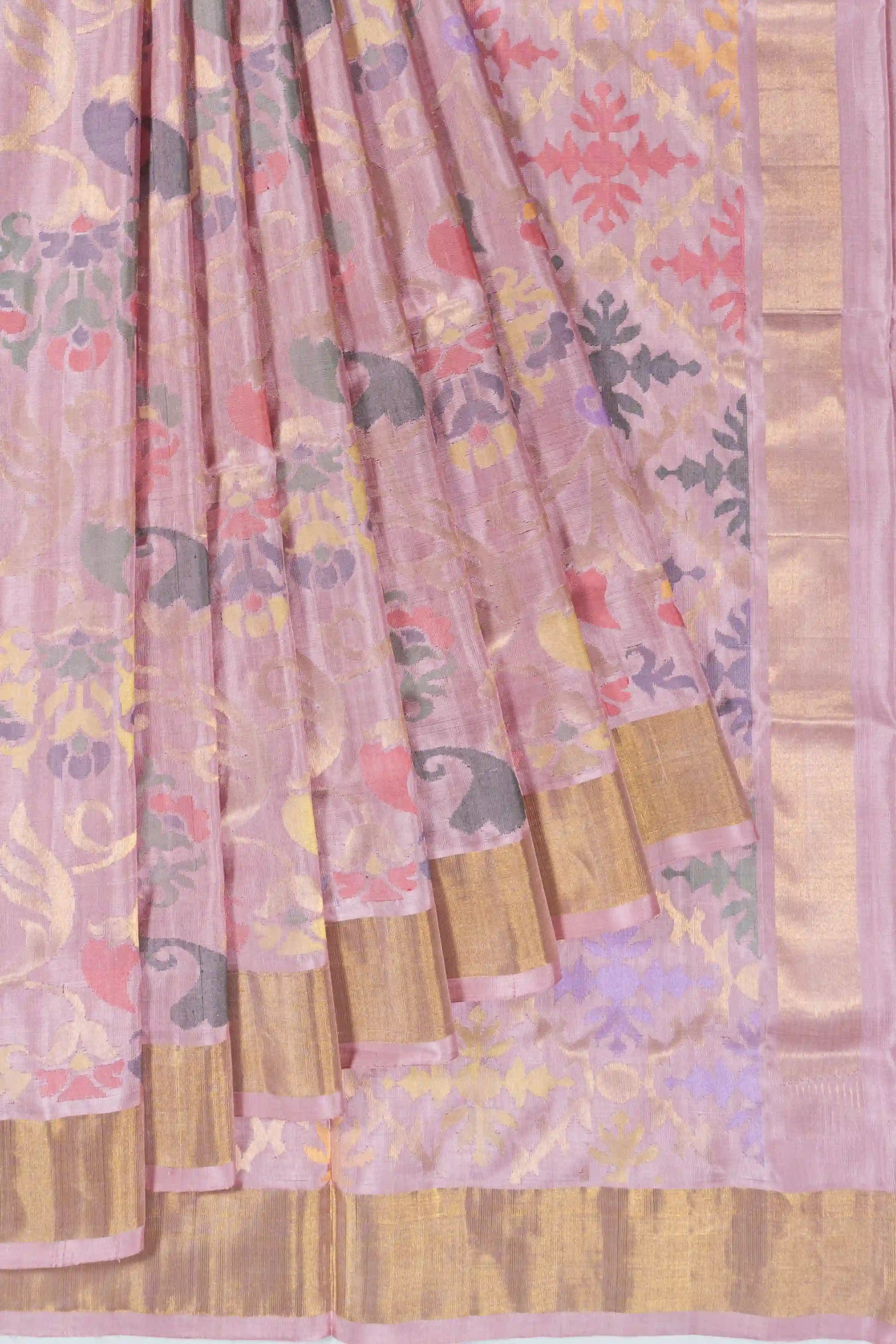 Chandrika Lilac Tissue flat lay